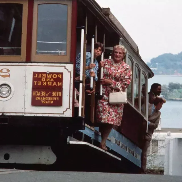 Scène de Mme Doubtfire quand ils étaient dans le Cable Car